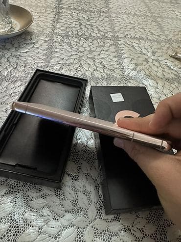 mini iphone x: Samsung Galaxy S22, rəng - Çəhrayı, Simsiz şarj — 5