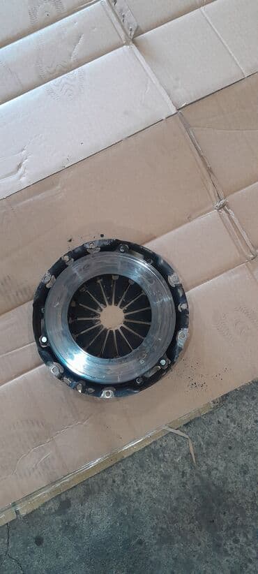 caşkalar: Toyota HLUXS — 4