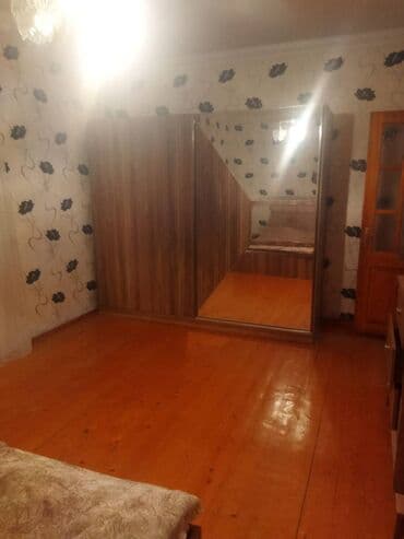 göyçay ev alqı satqısı: 3 otaqlı, 95 kv. m, Orta təmir — 12