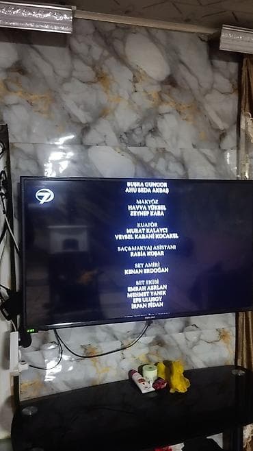 antenna tv: Salam ekran 1.8 tecili satilir barter yoxdur — 2