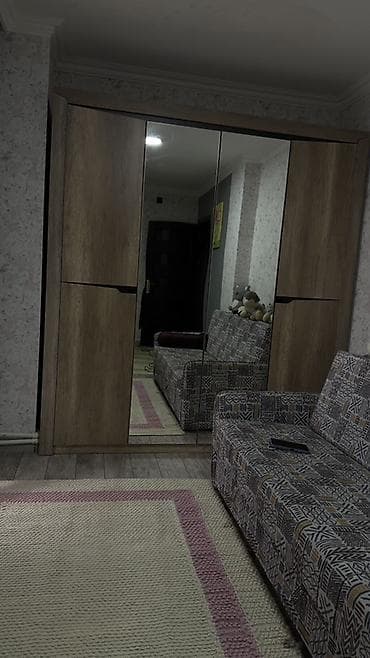 3 mertebe qab: 4 qapılı, Güzgülü, Qəhvəyi, Digər material, Açılan, Düz dolab — 2