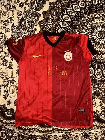 qar geyimi: Futbolka, Nike, L, rəng - Qırmızı — 1