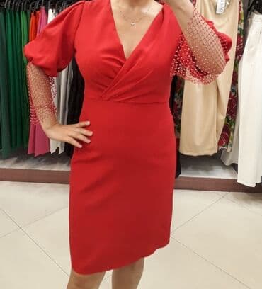 horumcek adam paltari: Ziyafət donu, Midi, Alexander McQueen, M — 1