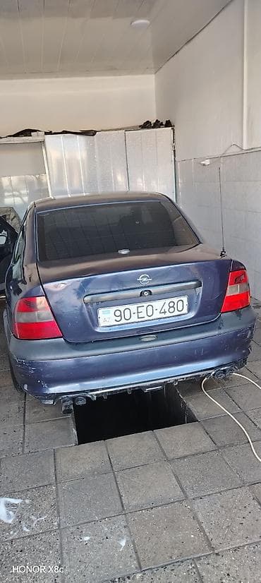 avtomobil tenti: Opel sedan salonu – dəri interyer və lyuk - Model: Opel (sedan kuzov; — 7