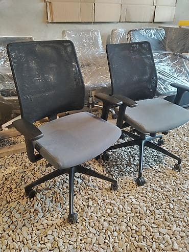 Офисные столы: С колесиками, Рукояти регулируются, Кожа — 6