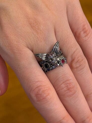 Dəstə daxildir: Üzük, Swarovski, 1 g