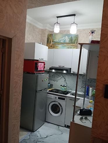 Ev üçün mebel: Hər şərait li ev kirayə verilir Mətbəx: - Ağ rəngli modul mətbəx — 1