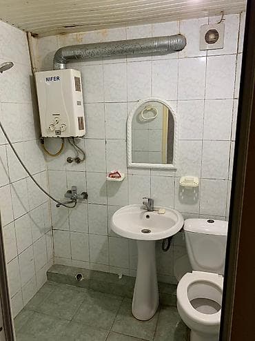 4 cü mikrorayon: Mehdiabad, 2 otaqlı, Köhnə tikili, 28 kv. m — 3