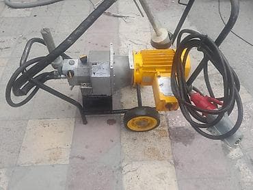 aqlay das: Beton vibratoru – stasionar tip, elektrik mühərrikli - Güclü üçfazalı — 2