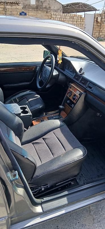 mercedes e240 kompressor: Mercedes-Benz W124 sedan - Kuzov: 4 qapılı sedan, tünd boz rəng - — 3