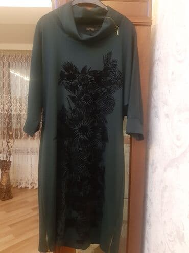 коктейльные платья в баку: Платье 46 размер. Рисунок на платье велюр. Турция — 1