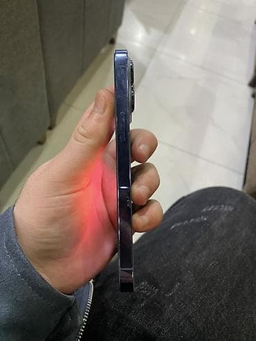 apple ipad 13: IPhone 13 Pro, 128 GB, Sierra Blue, Simsiz şarj, Face ID — 3