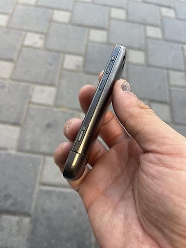 nokia 8830: Nokia C3 — 5