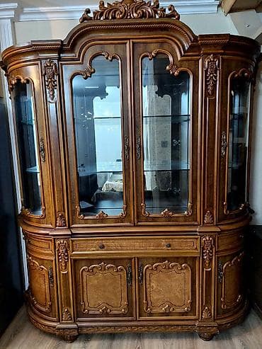 Распашной, 4 двери Прямой шкаф, Горка at lalafo.az Распашной, 4 двери Прямой шкаф, Горка