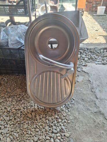 tap az işlənmiş divan kreslolar: Uvaniq unvan Gence seheri — 1