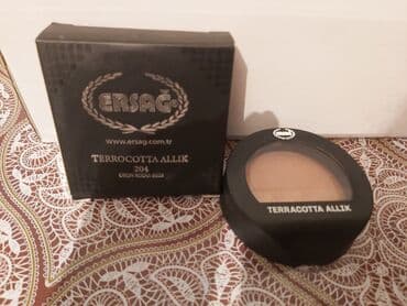 набор для проблемной кожи: Faberlic makiyaj dəsti Tərkib: - Kompakt pudra – güzgülü qutuda — 5