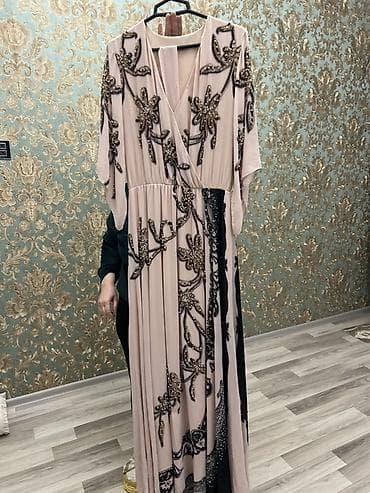 nişan donu: Zərif axşam libası – maxi uzunluq, açıq pudra rəngi. Parça axıcı və — 3