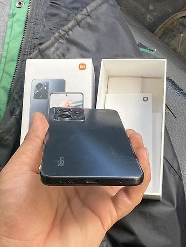 Xiaomi 12, rəng - Qara