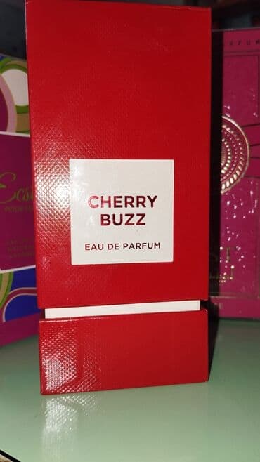 narkotik parfüm: Qadınlar üçün 4 müxtəlif Eau de Parfum seçimi: 1) Miss Cherie (Paris) — 6