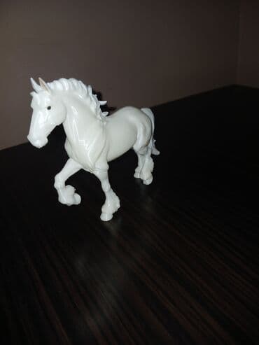 ağ qara profil şəkilləri: Фигура, Пластик — 6