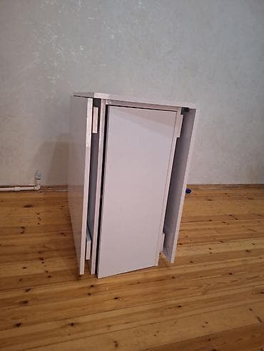 acılıb bağlanan masa: Açılan-bağlanan transformasiya olunan masa - Rəng: ağ - Material — 1
