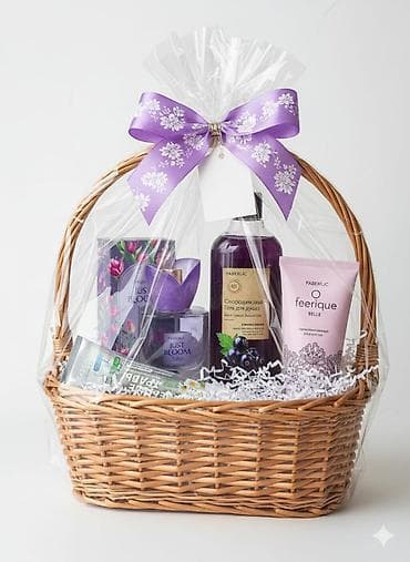 novruz xoncasi buta: Kosmetik dəst, Faberlic, >10 məhsul — 8