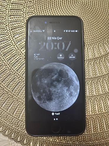 IPhone SE 2020, Qara, Simsiz şarj