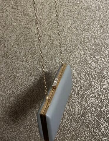 qaşlı canta: Klatç, Yeni — 4