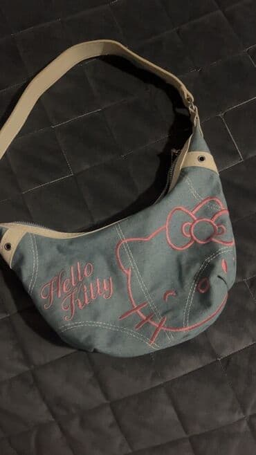 Alfa Romeo: Çiyin çantası — 1