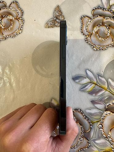 telfolar: IPhone 12 Pro, 128 GB, Pacific Blue, Simsiz şarj — 6