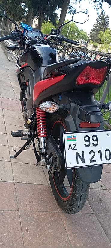 haojue: . moto cox seliqeli surulub cemi 1800km.yol gedib qaraj seraitinde — 1