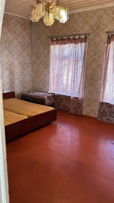 kiraye evler azadliqda: Ev Bulbule qesebesinde kamsamilskiden 3-4 dayanacaq yuxarda 140 nom — 2