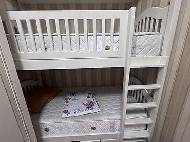 islenmis mebiler: Oğlan və qız üçün, İşlənmiş, Çarpayı, Matras ilə — 2