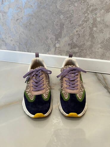asics onitsuka tiger qadın krossovkaları: Ölçü: 39, İşlənmiş — 2