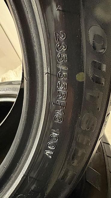 4 teker: İşlənmiş Şin 235 / 55 / R 18 — 2