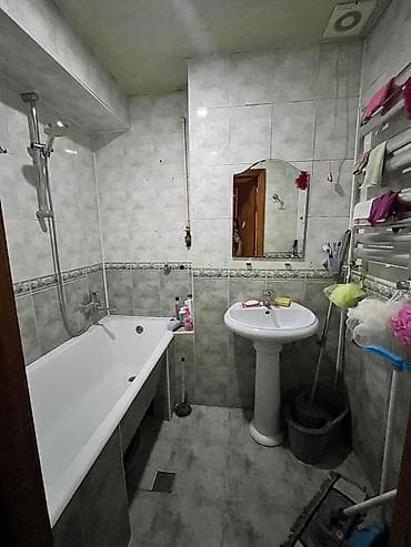 e suleymanov kucesi: Elmlər metrosuna 6 dəqiqəlik piyada məsafədə evə 1 nəfər qız otaq — 4