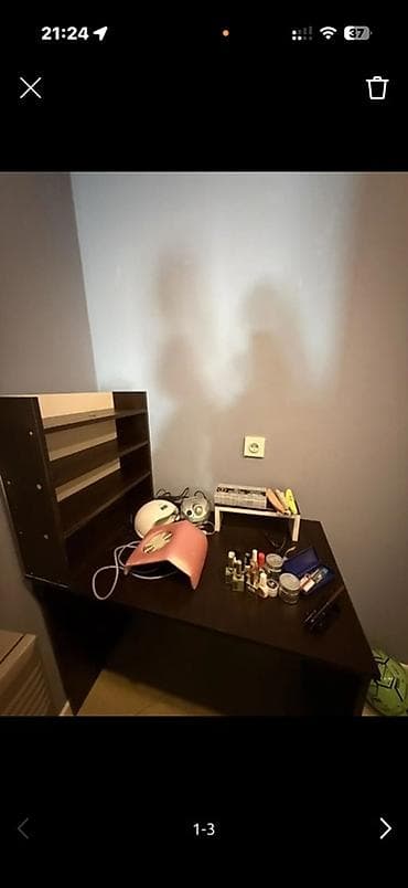 Şəxsi əşyalar: Manikür iş masası və alətlər dəsti - Tünd rəngli geniş iş masası: üst — 1