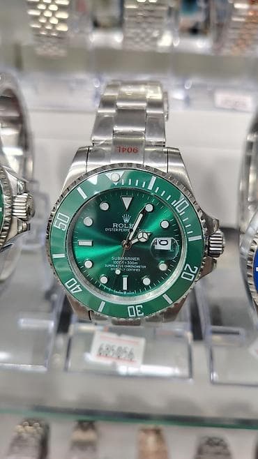 bil: Rolex saat kolleksiyası – vitrində təqdim olunan modellər: - Rolex — 7
