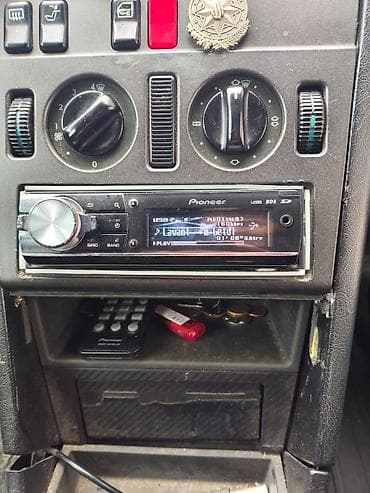 mp3 fm modulator: Maqnitol, İşlənmiş, Pioneer, AUX — 1