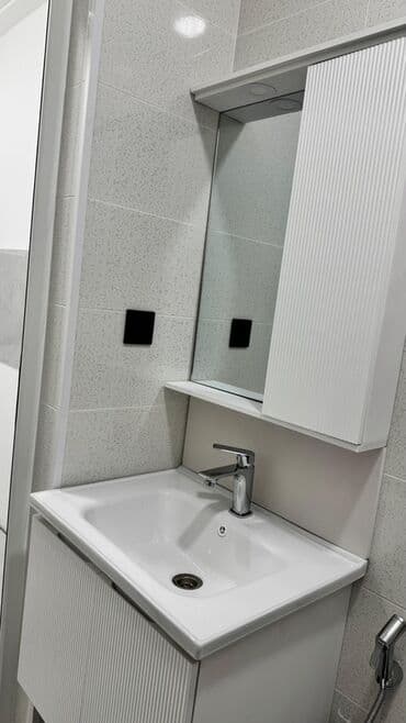 İcarəyə təqdim olunan kommersiya sahəsi - İşıqlı, minimalistik — 8