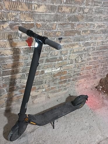 İdman və hobbi: İşlənmiş Elektrik samokat 9", 501 - 750 Vt, 26 - 35 km/s, Ödənişli çatdırılma — 2