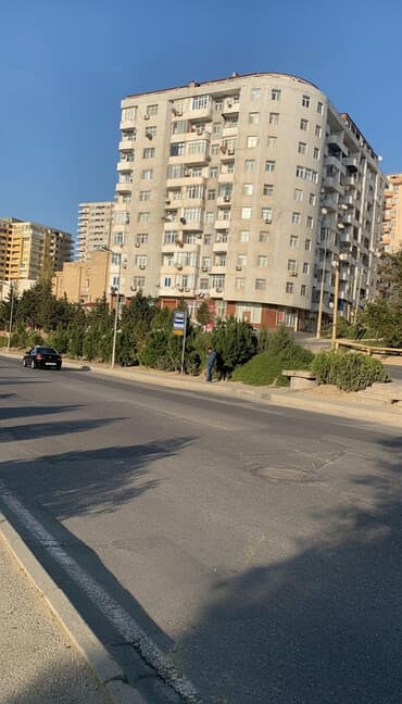 Bakı, 8-ci kilometr, 2 otaqlı, Köhnə tikili, m. Xalqlar Dostluğu, 67 kv. m