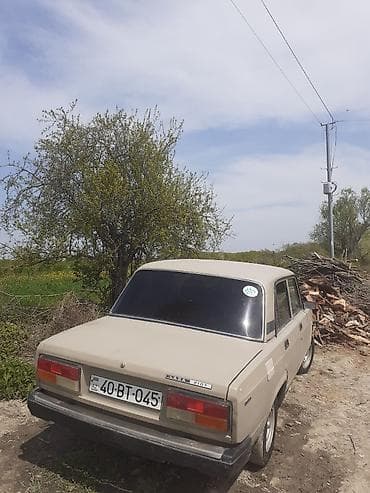 pompa satışı: VAZ (LADA) 2107: 1.6 l | 1984 il 64100 km Sedan — 2