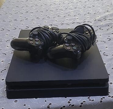 sert disk: Sony PlayStation 4 Slim oyun konsolu Xüsusiyyətlər: - Model: PS4 Slim — 3