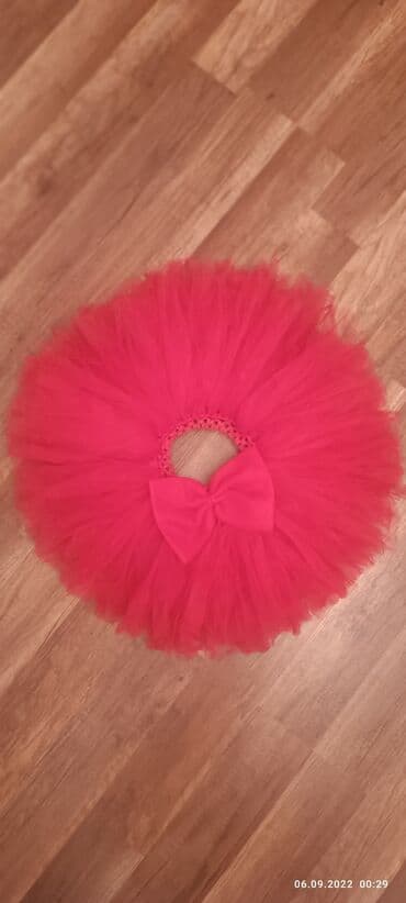 детские юбки для танцев для девочки: Uşaqlar üçün hazırlanmış bu qırmızı tütü yubka, qat-qat tül materialı — 1