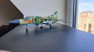 Əntiq vazalar: Mig 23 Mig 23 modell 1/72 Zvezda, Revell, Trumpetter, Tamiya модель — 2