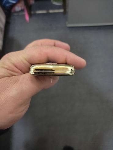 Nokia < 2 GB Memory Capacity, rəng - Qızılı, Düyməli — 5