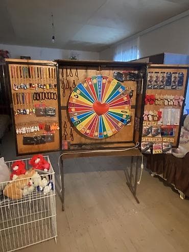 Rəf vitrinləri: Attraksion “Fırlanan Uğur Çarxı” – komplekt satılır - Böyük, işıqlı — 7