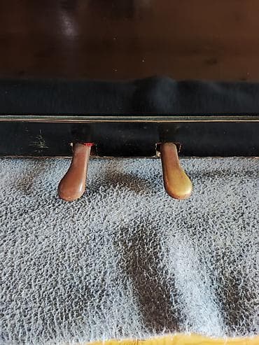 real gitara: "BELARUS" Pianodur 🎹 88 klavis ag qara Bezi dilleri islemir Not — 5
