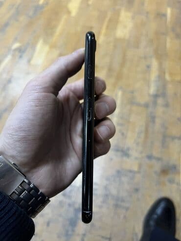 iphone 7 qiymeti lalafo: IPhone 7, 128 GB, Qara, Barmaq izi — 4